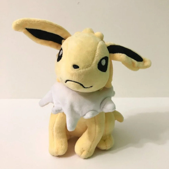 Takara Tomy Jolteon Pokemon Plush Stuffed Animal Doll Toy Nintendo - Picture 1 of 16